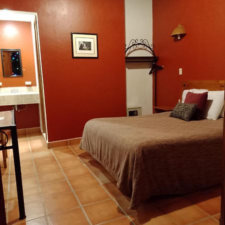 Hotel Casa Margarita Сан-Кристобаль-де-Ла-Касас Экстерьер фото