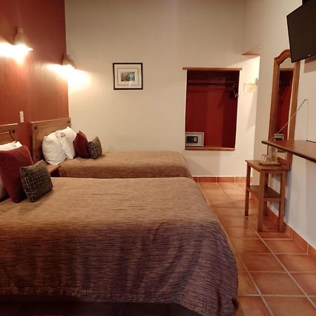Hotel Casa Margarita Сан-Кристобаль-де-Ла-Касас Экстерьер фото