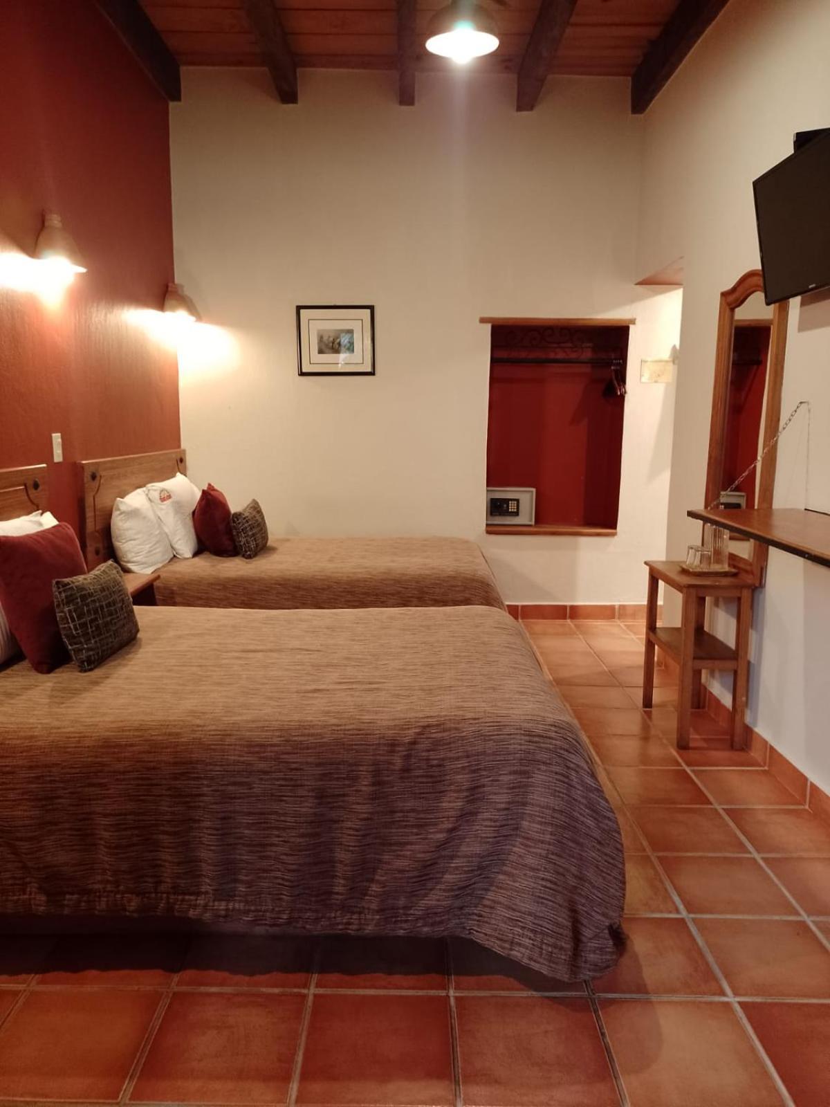 Hotel Casa Margarita Сан-Кристобаль-де-Ла-Касас Экстерьер фото