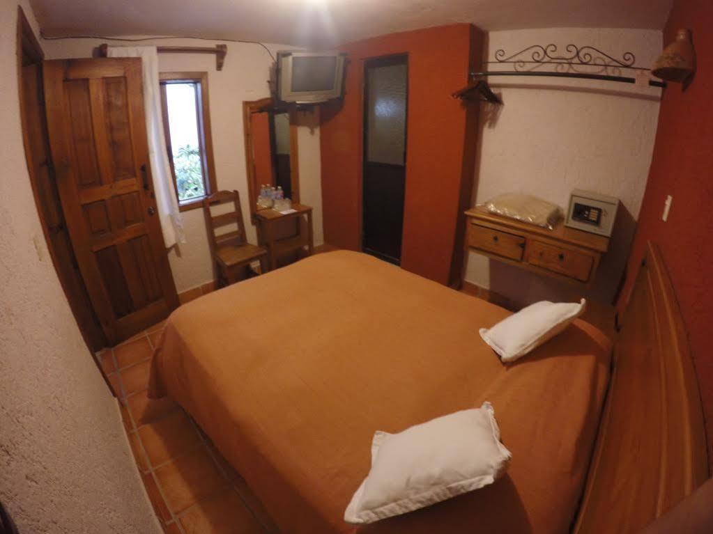 Hotel Casa Margarita Сан-Кристобаль-де-Ла-Касас Экстерьер фото
