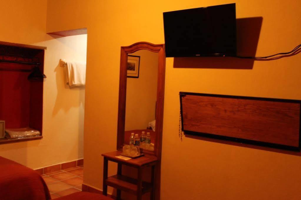 Hotel Casa Margarita Сан-Кристобаль-де-Ла-Касас Экстерьер фото
