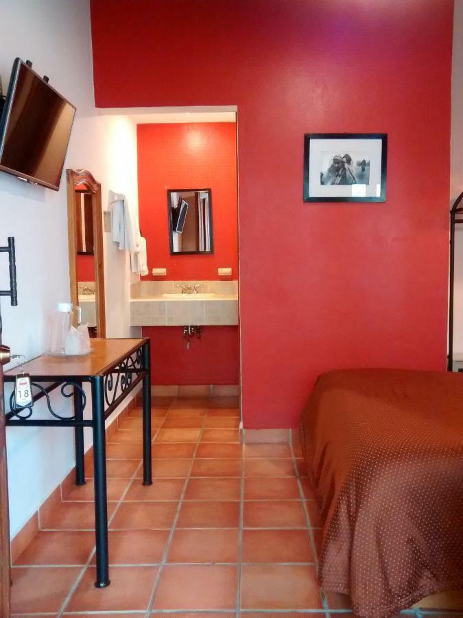 Hotel Casa Margarita Сан-Кристобаль-де-Ла-Касас Экстерьер фото